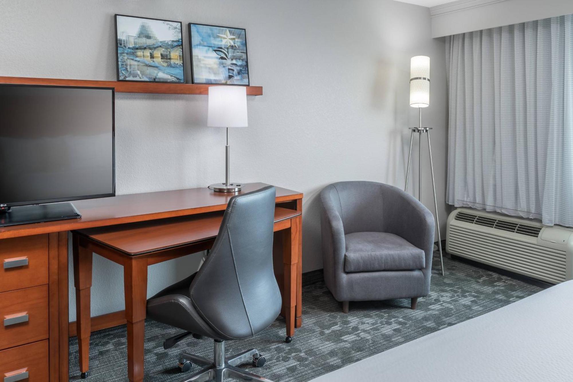 Courtyard By Marriott Austin Parmer Tech Ridge Екстер'єр фото